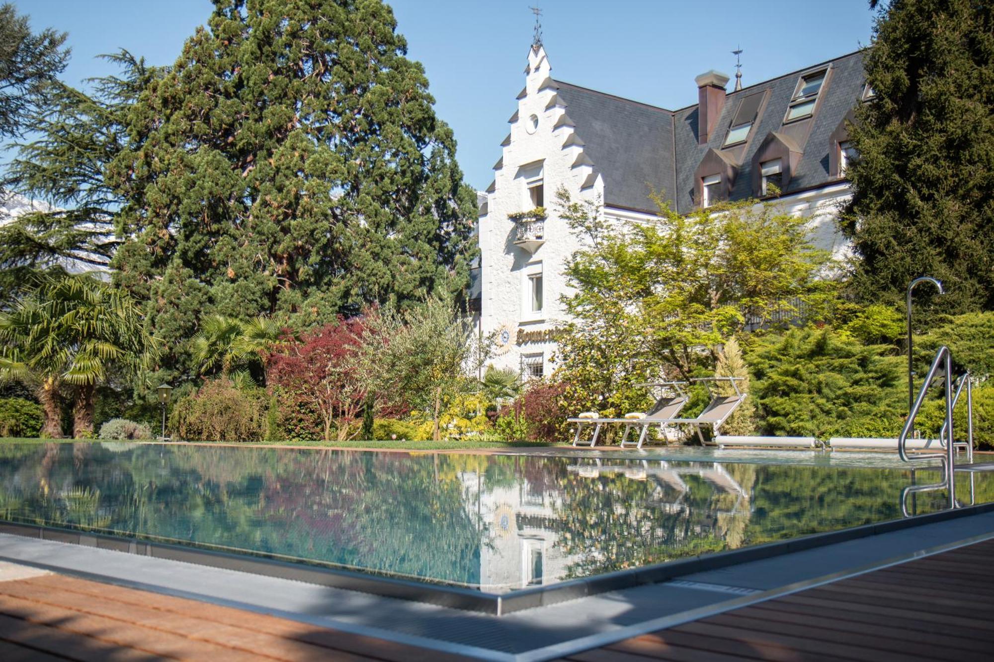 Hotel Sonnenhof Merano Exterior photo