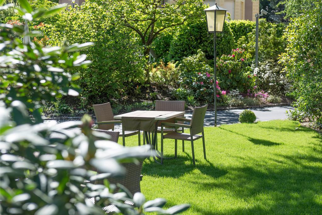 Hotel Sonnenhof Merano Exterior photo
