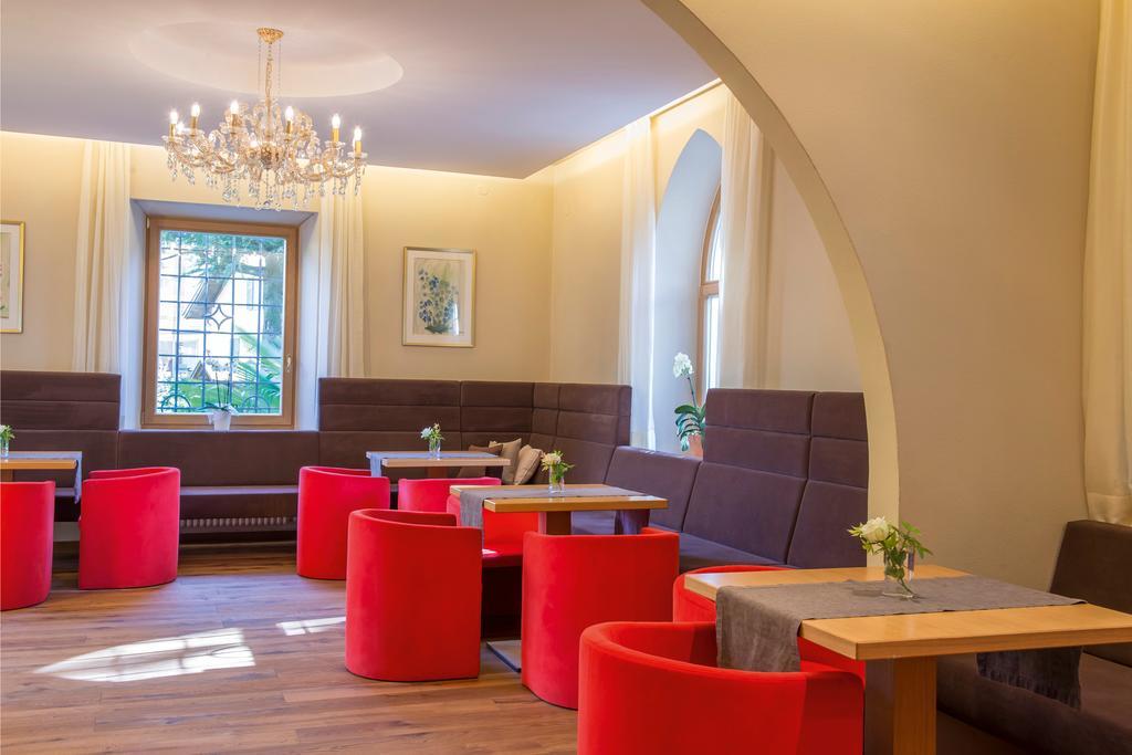 Hotel Sonnenhof Merano Exterior photo