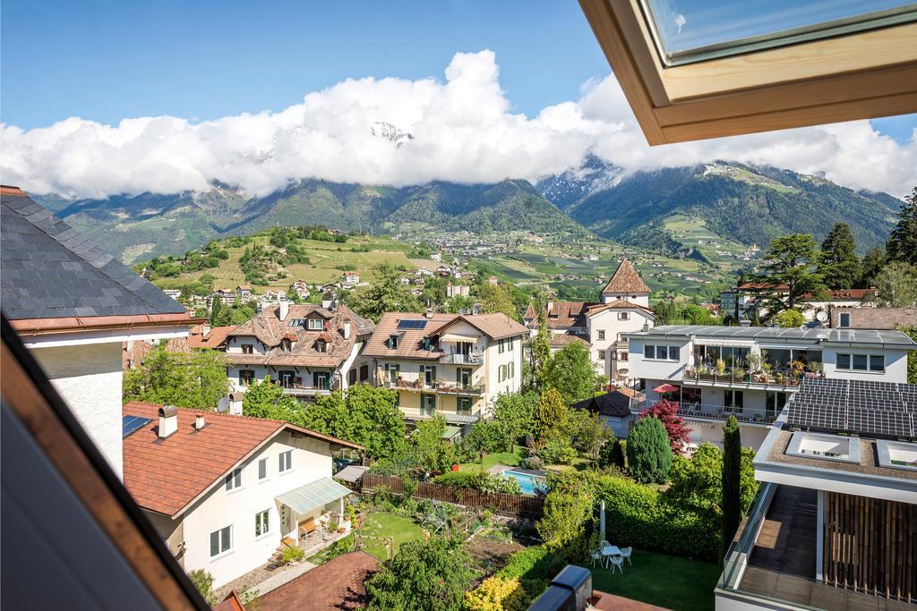Hotel Sonnenhof Merano Exterior photo